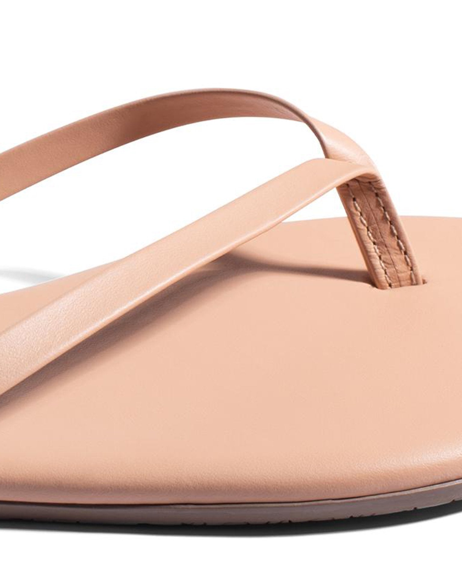 Nudes Flip Flop in Nude Beach