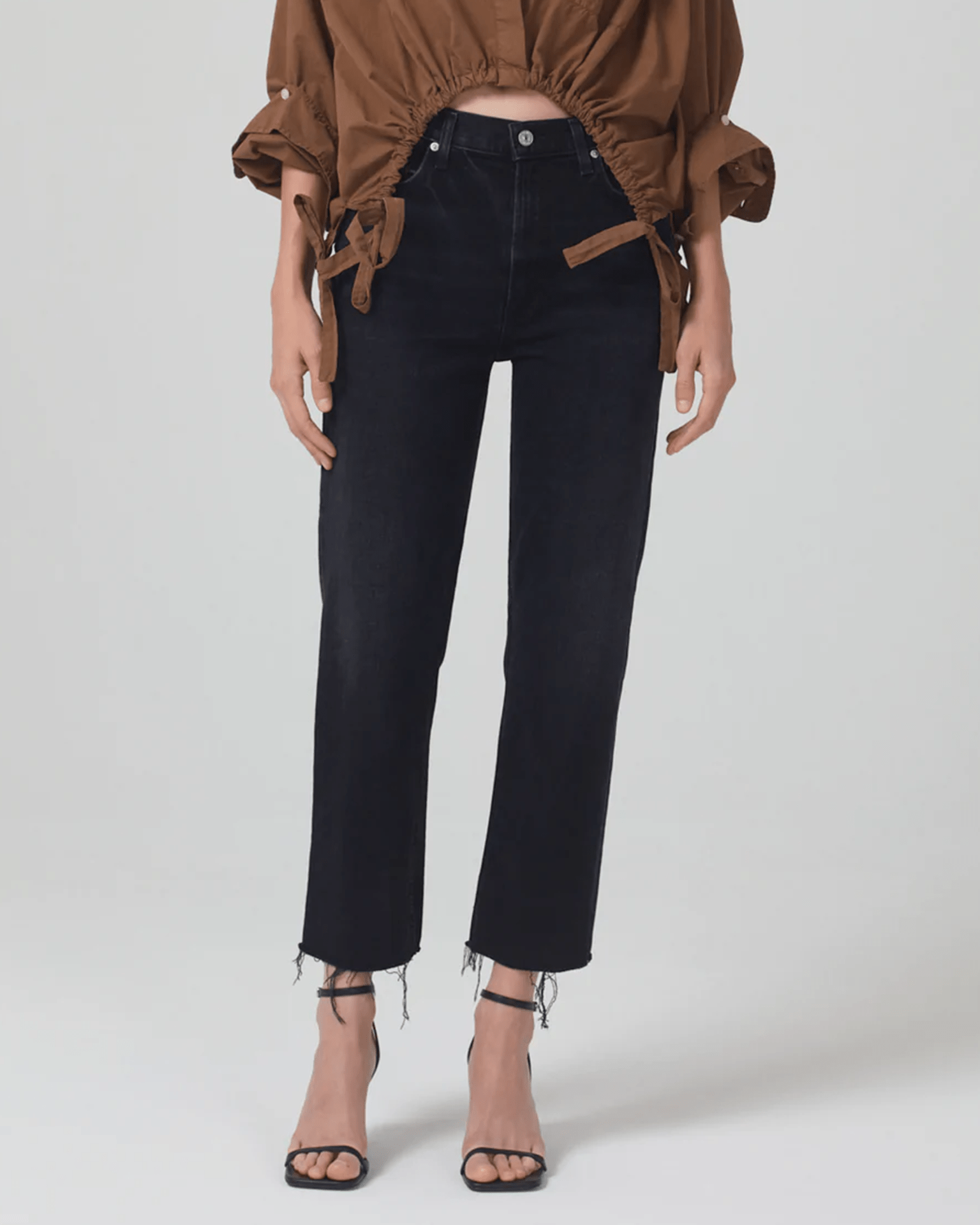 Daphne Crop 26.5" Inseam in Peppercorn