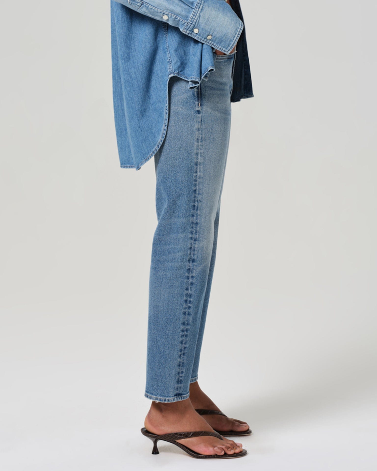 Delfina High Rise Straight Ankle in Elsinore