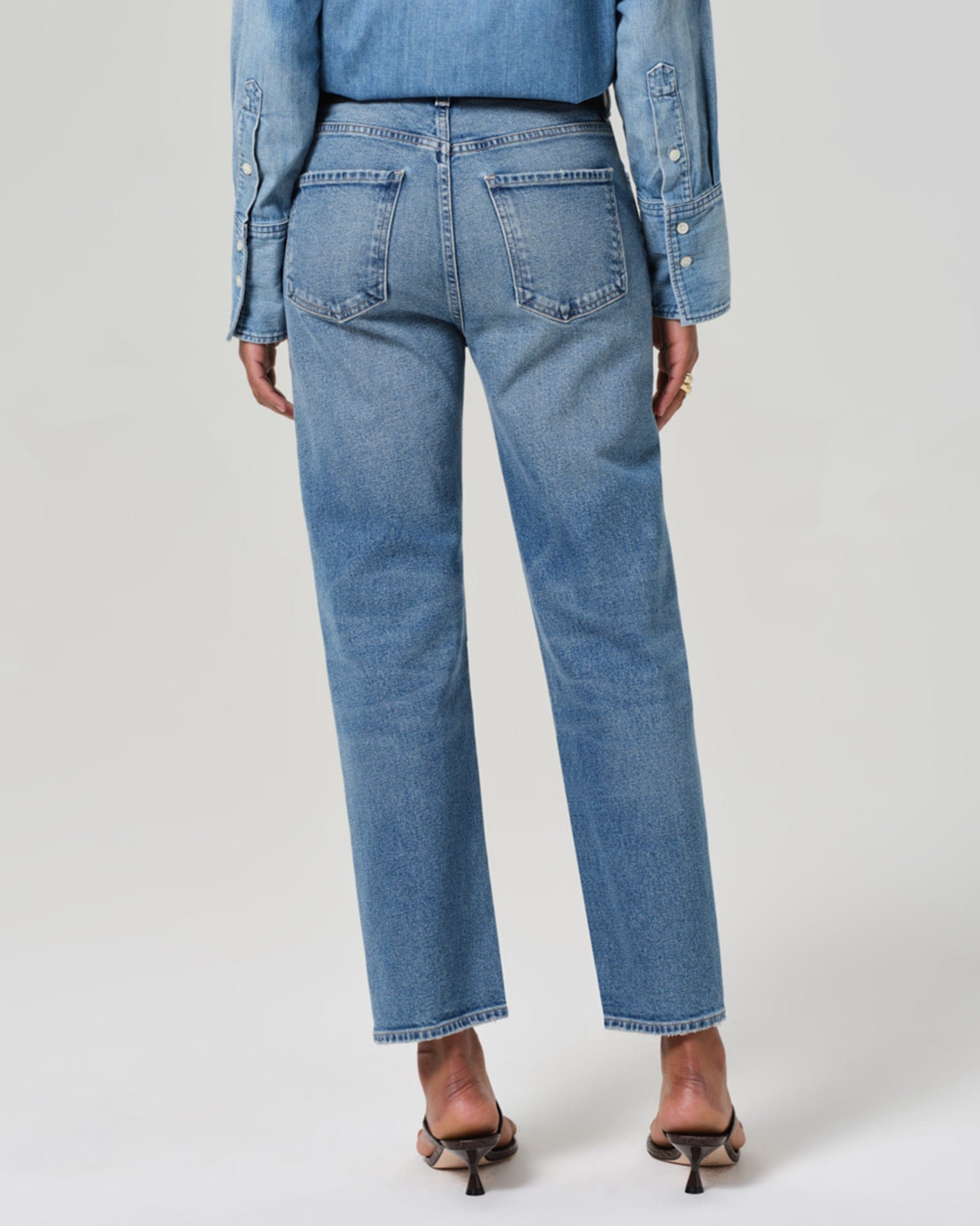 Delfina High Rise Straight Ankle in Elsinore