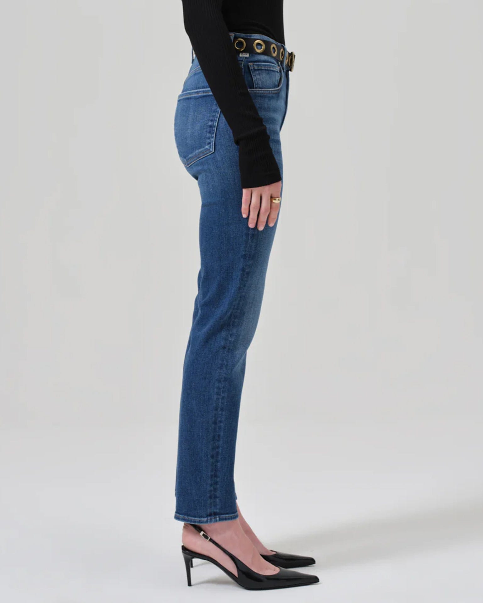 Isola Slim in Ambry