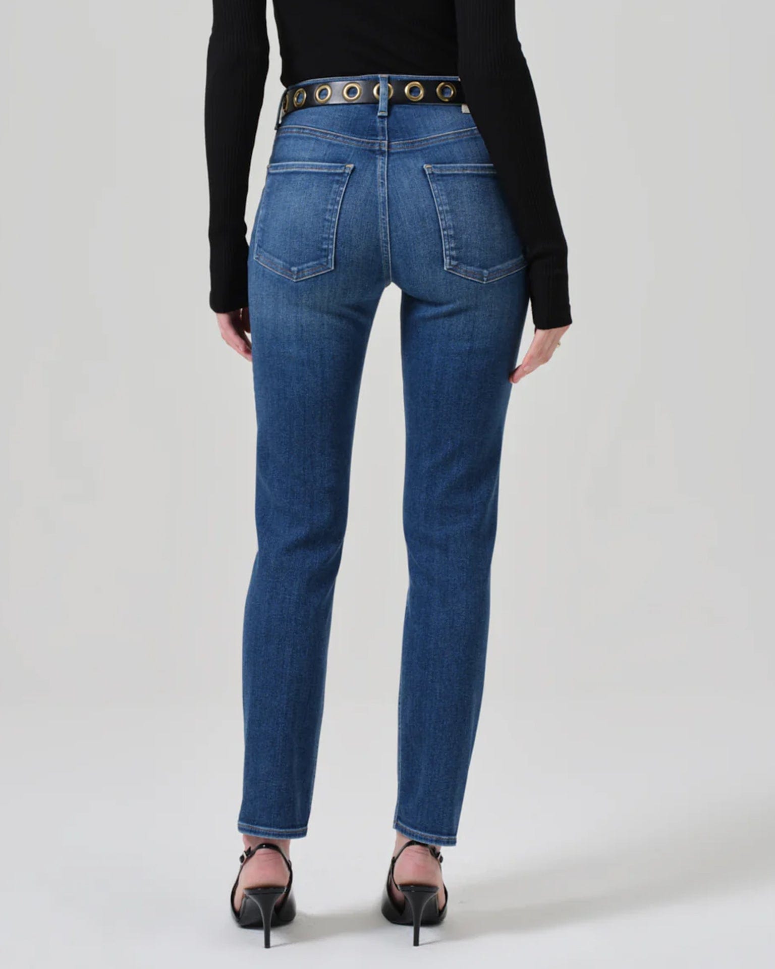 Isola Slim in Ambry