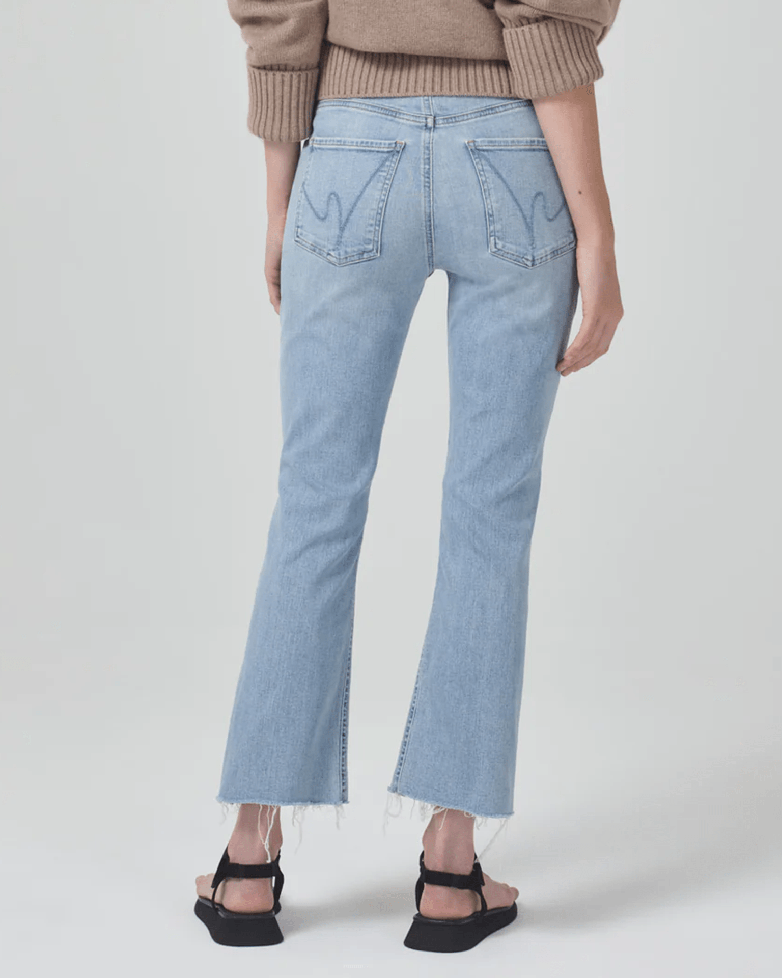 Isola Zip in Lyric
