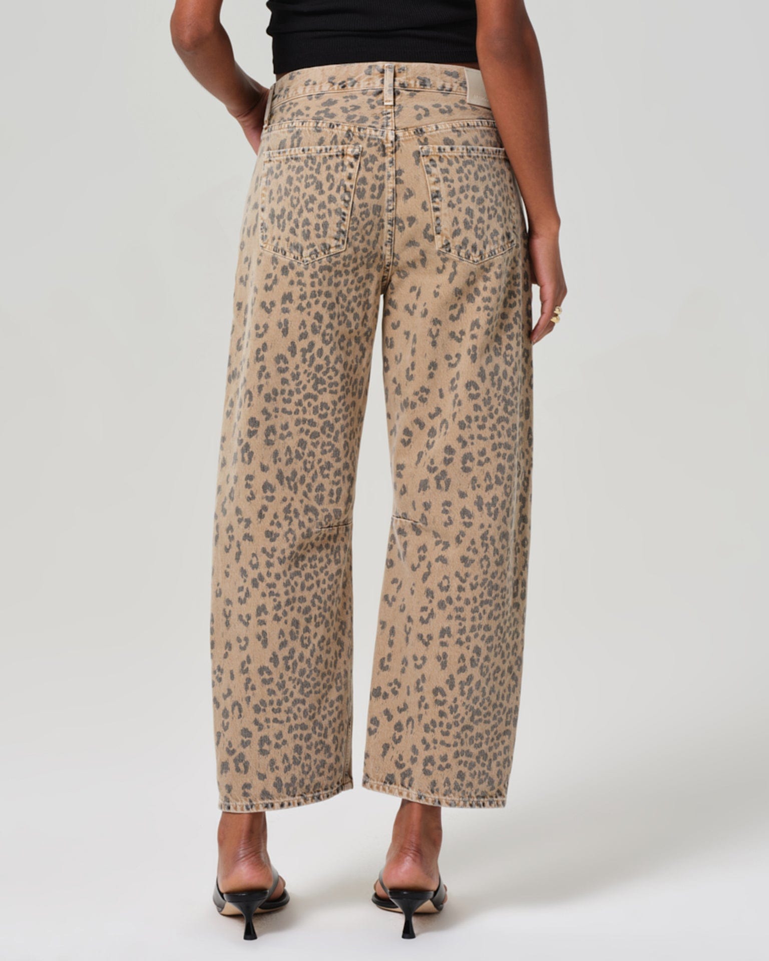 Miro Relaxed Jean in Natural Cheetah