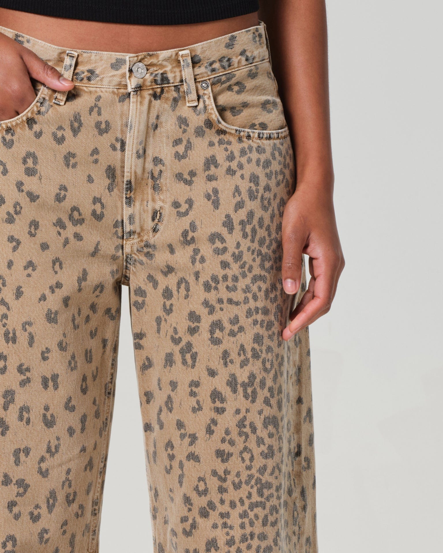 Miro Relaxed Jean in Natural Cheetah