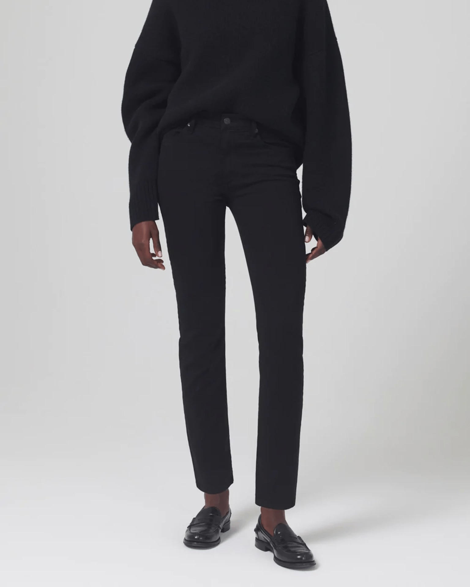 Skyla Mid Rise Slim in Plush Black