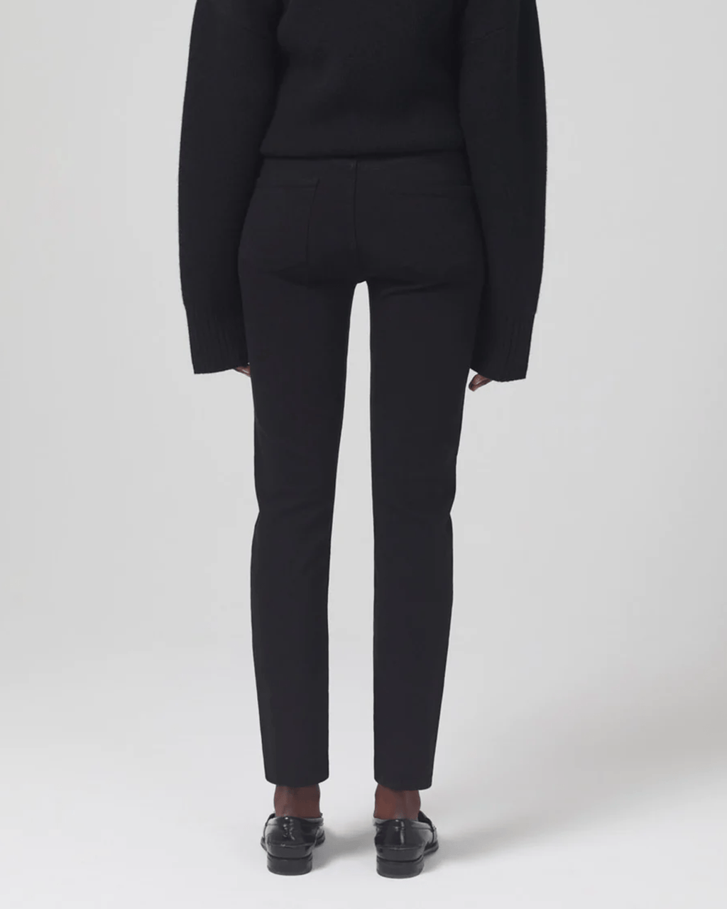 Skyla Mid Rise Slim in Plush Black