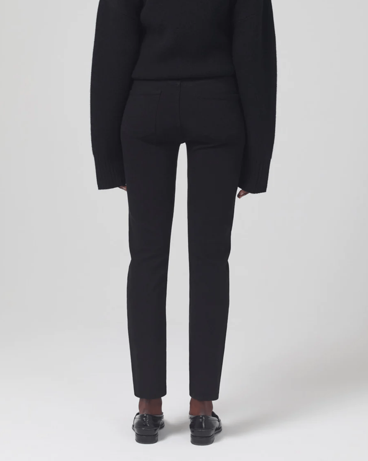 Skyla Mid Rise Slim in Plush Black