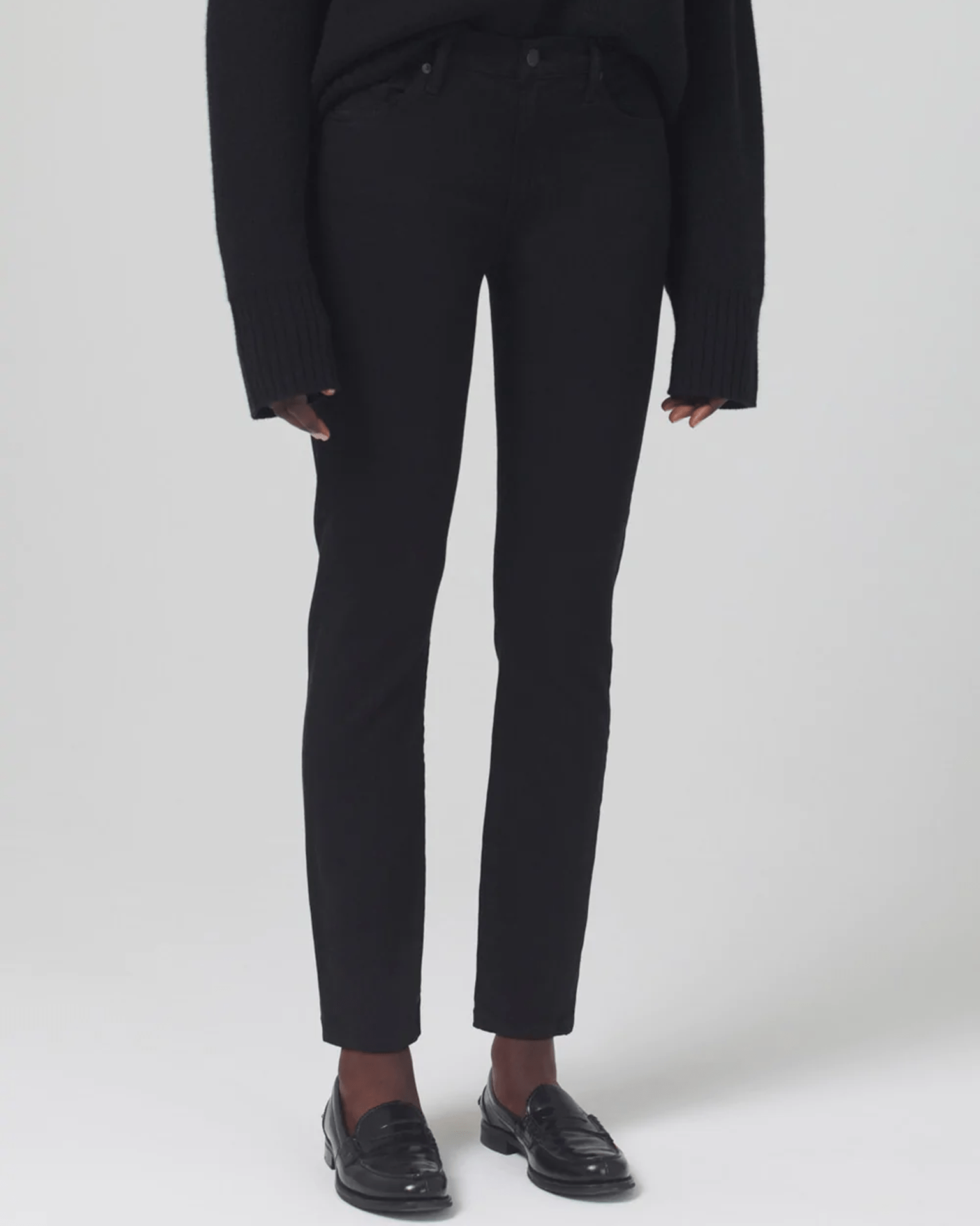 Skyla Mid Rise Slim in Plush Black