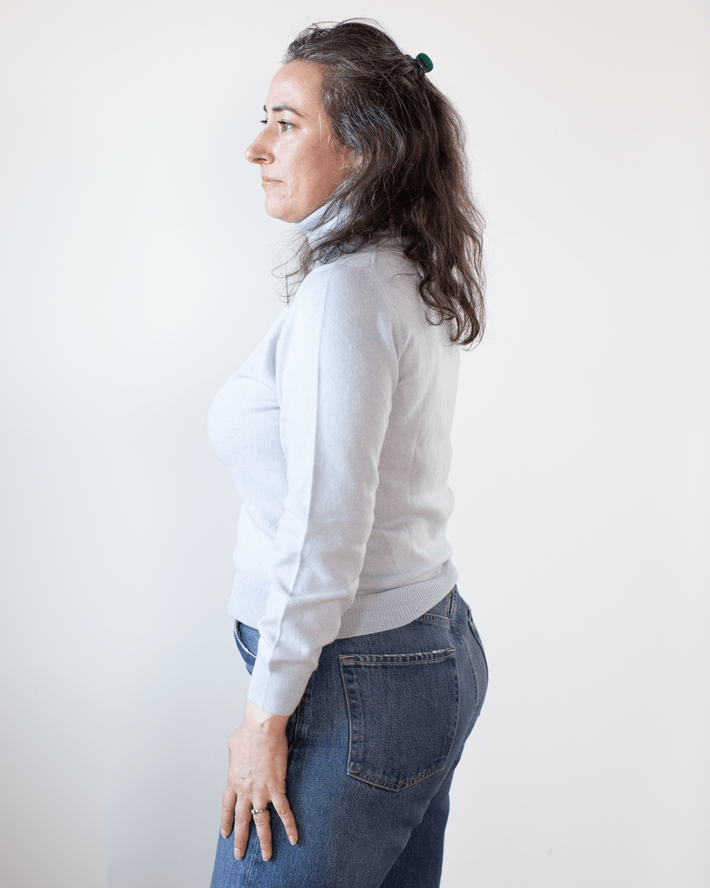 Light Turtleneck in Porcelain