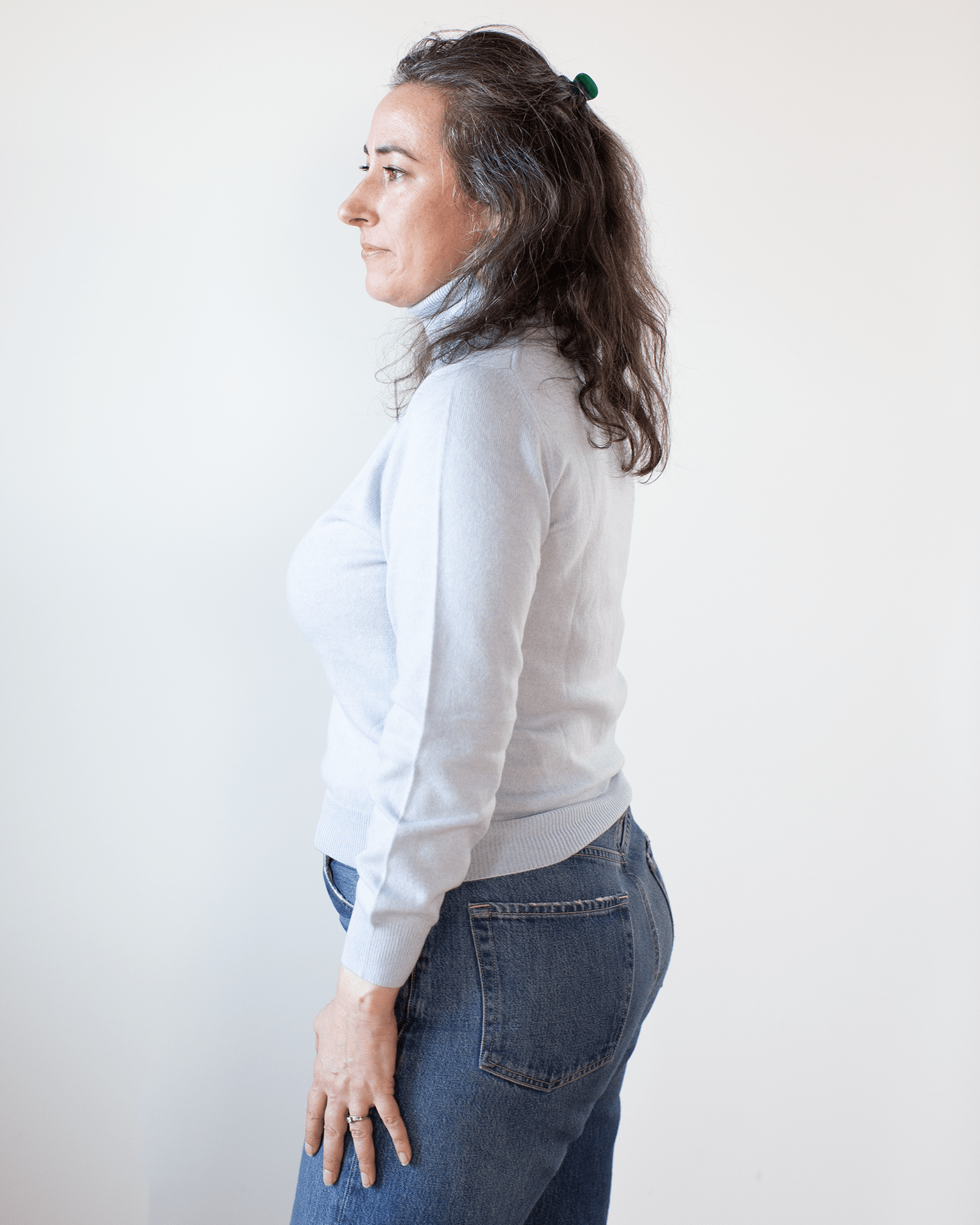 Light Turtleneck in Porcelain