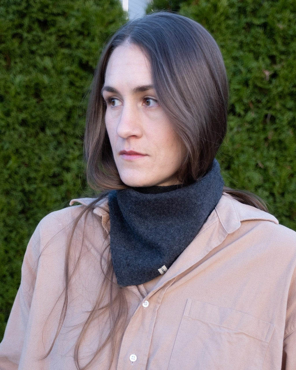 Small Triangle Bandana in Carbon