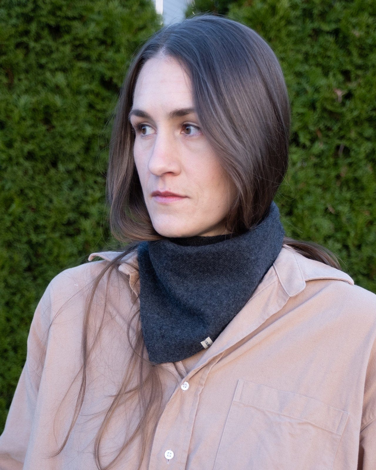 Small Triangle Bandana in Carbon