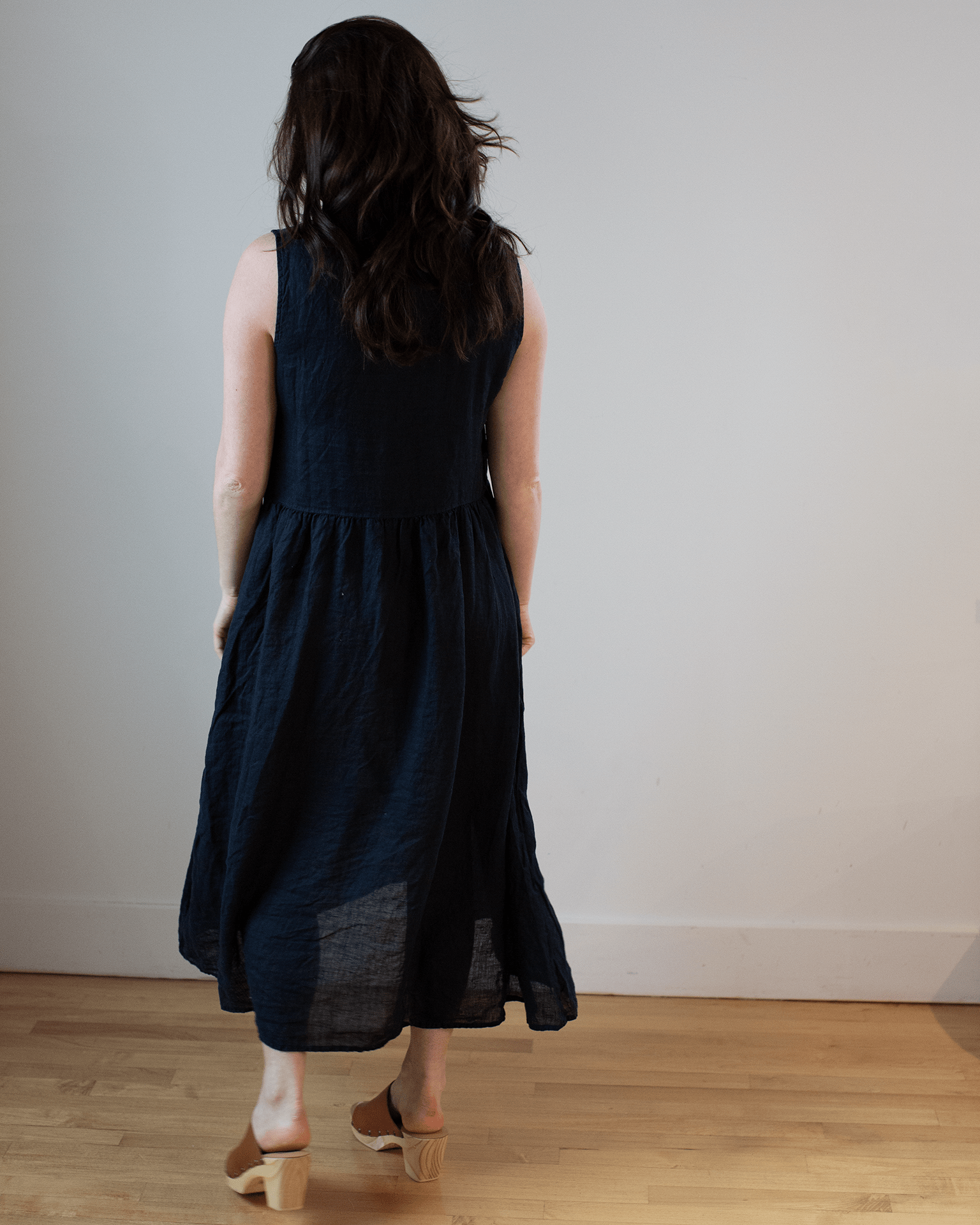 Adele Linen Shirred Waist Dress in Ink