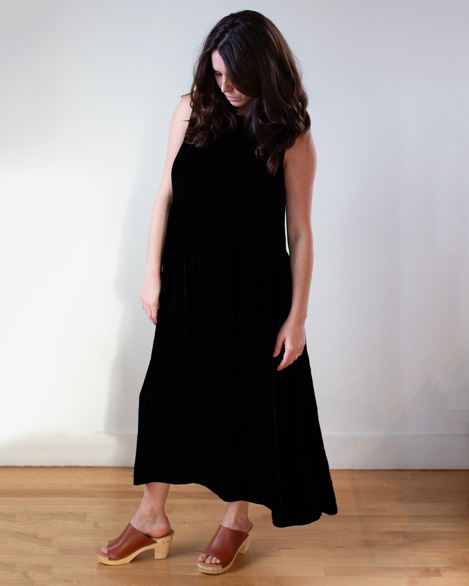 Adele Silk Velvet Dress in Ink