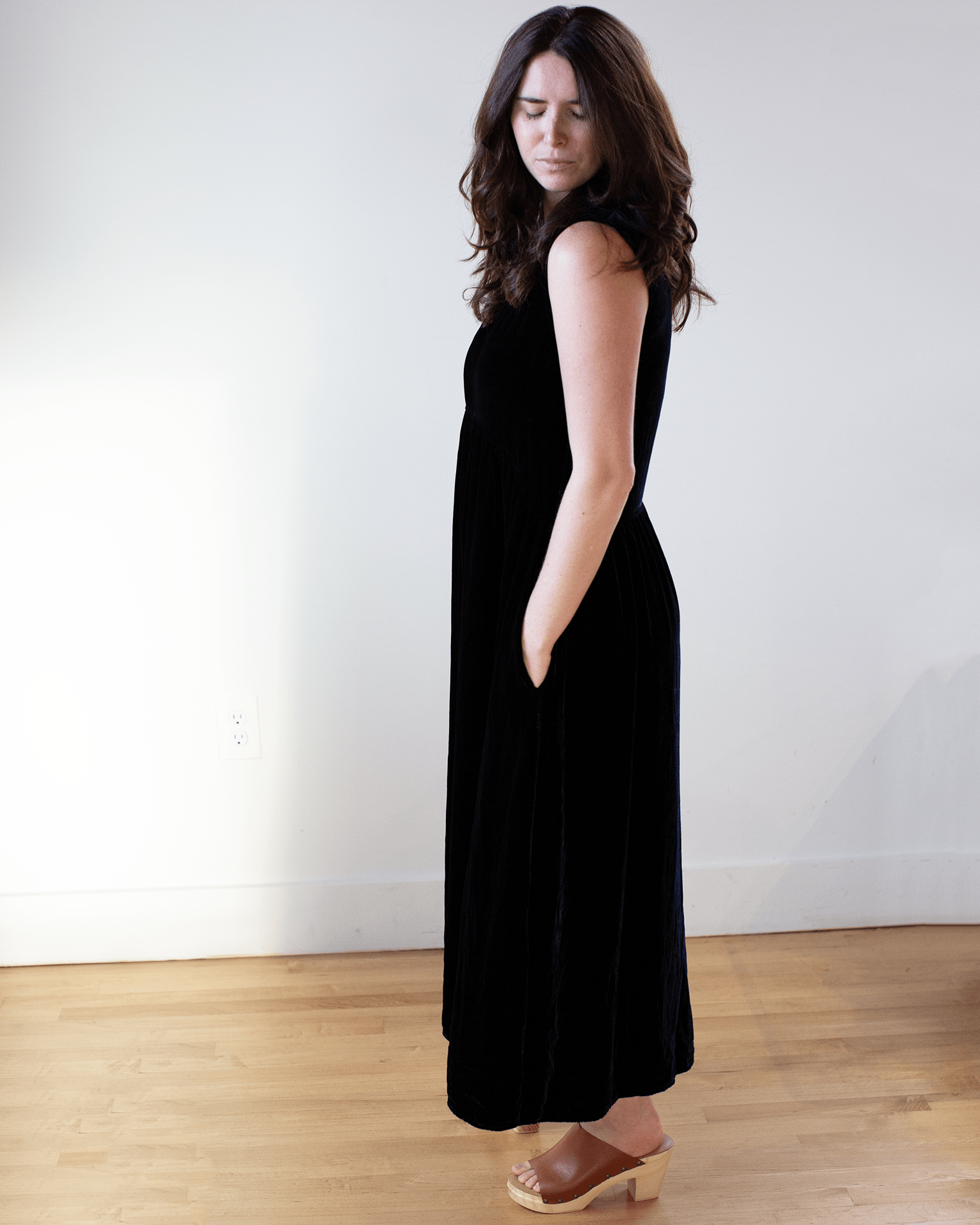 Adele Silk Velvet Dress in Ink