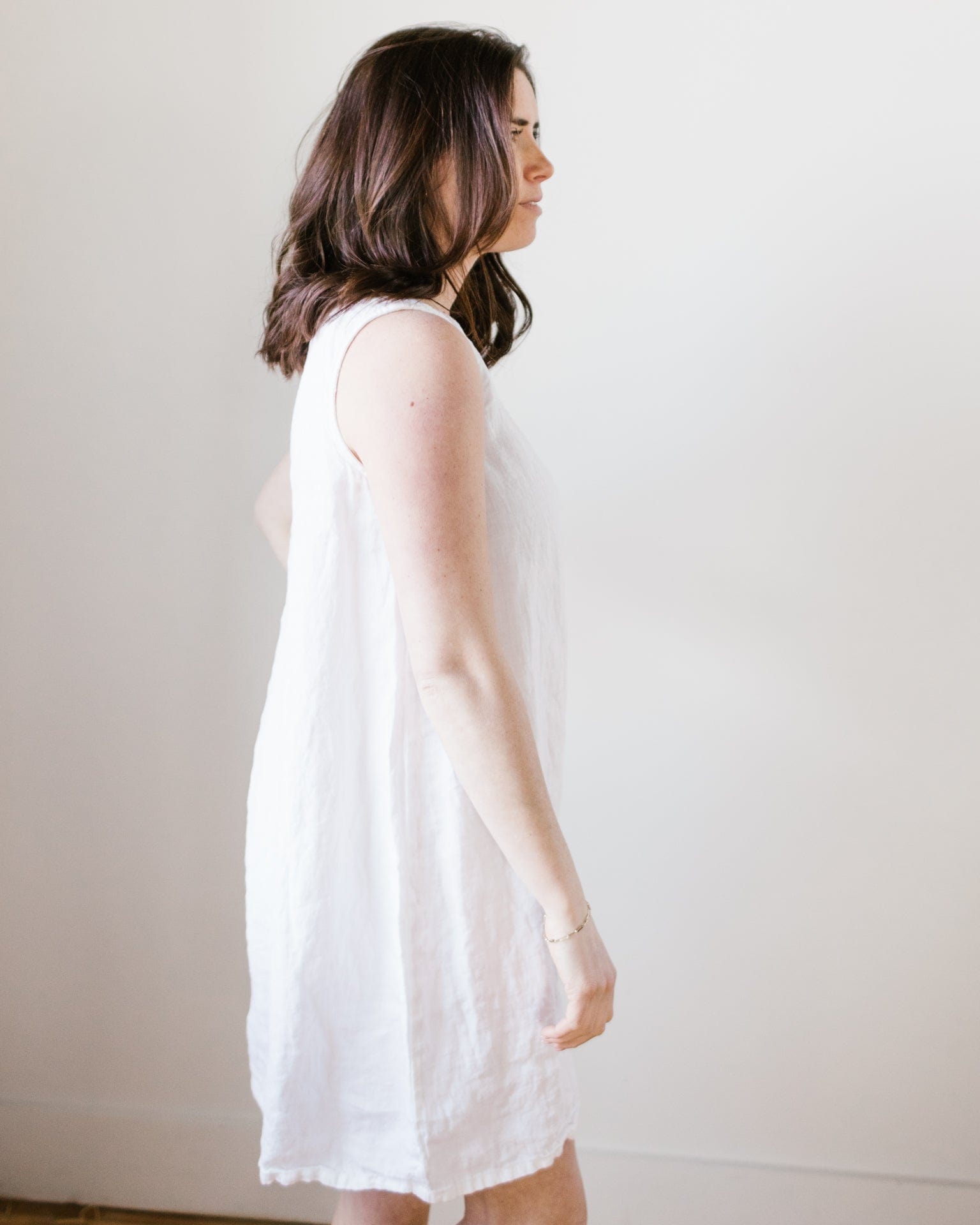 Jess Dress in White HW Linen Twill