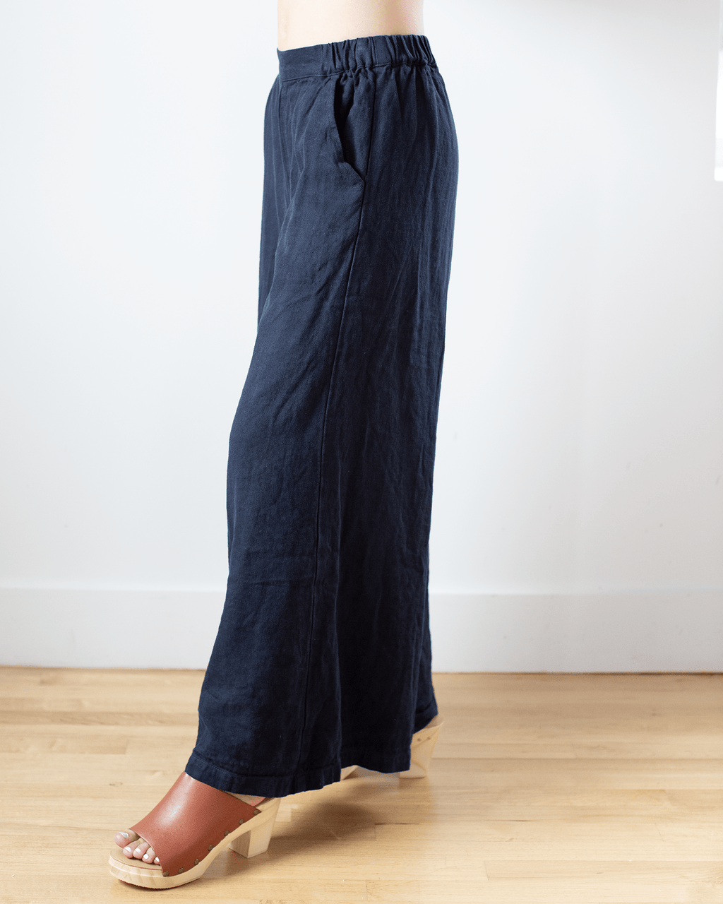 Wendy Pant in Ink Hemp Blend