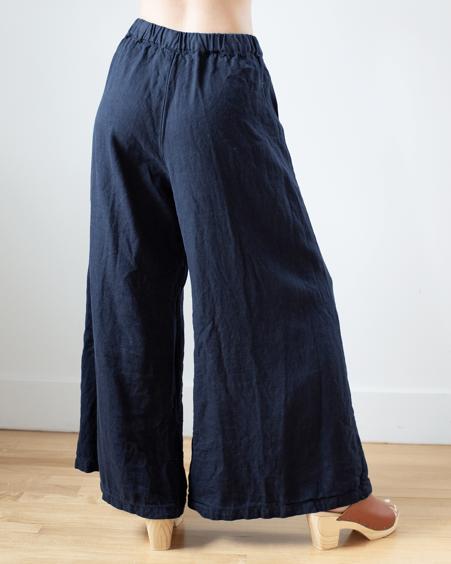 Wendy Pant in Ink Hemp Blend
