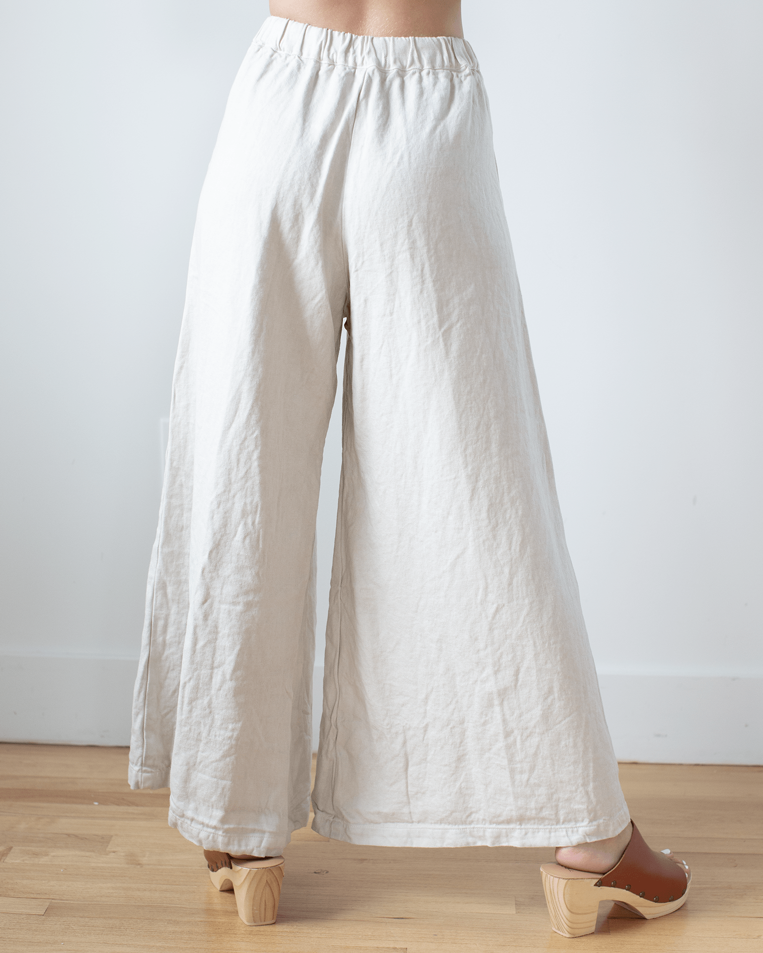 Wendy Pant in Sand Hemp Blend