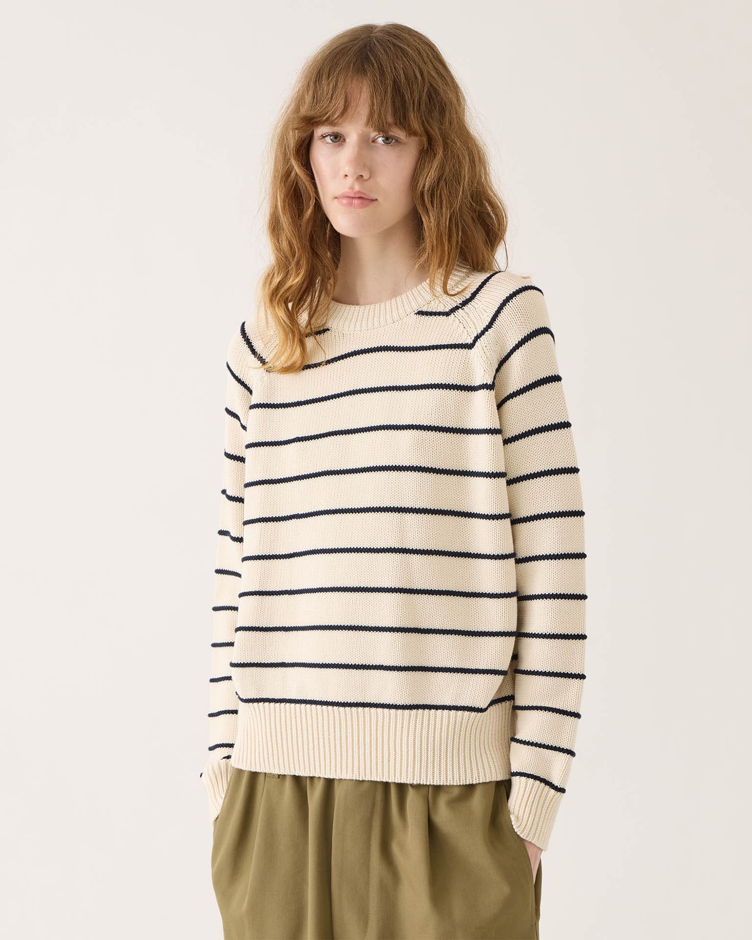 Lilica Cotton Sweater in Off White/Navy