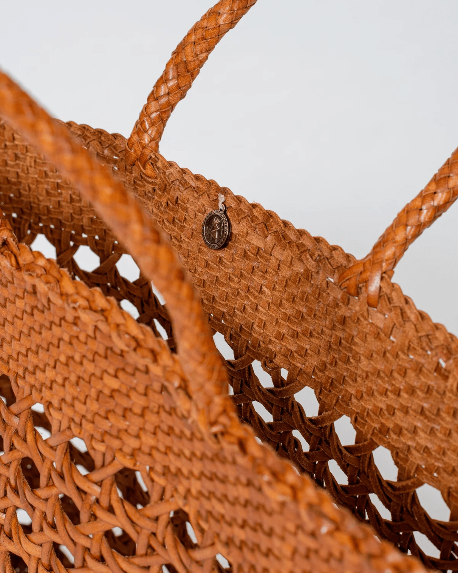 Cannage Market XL in Tan