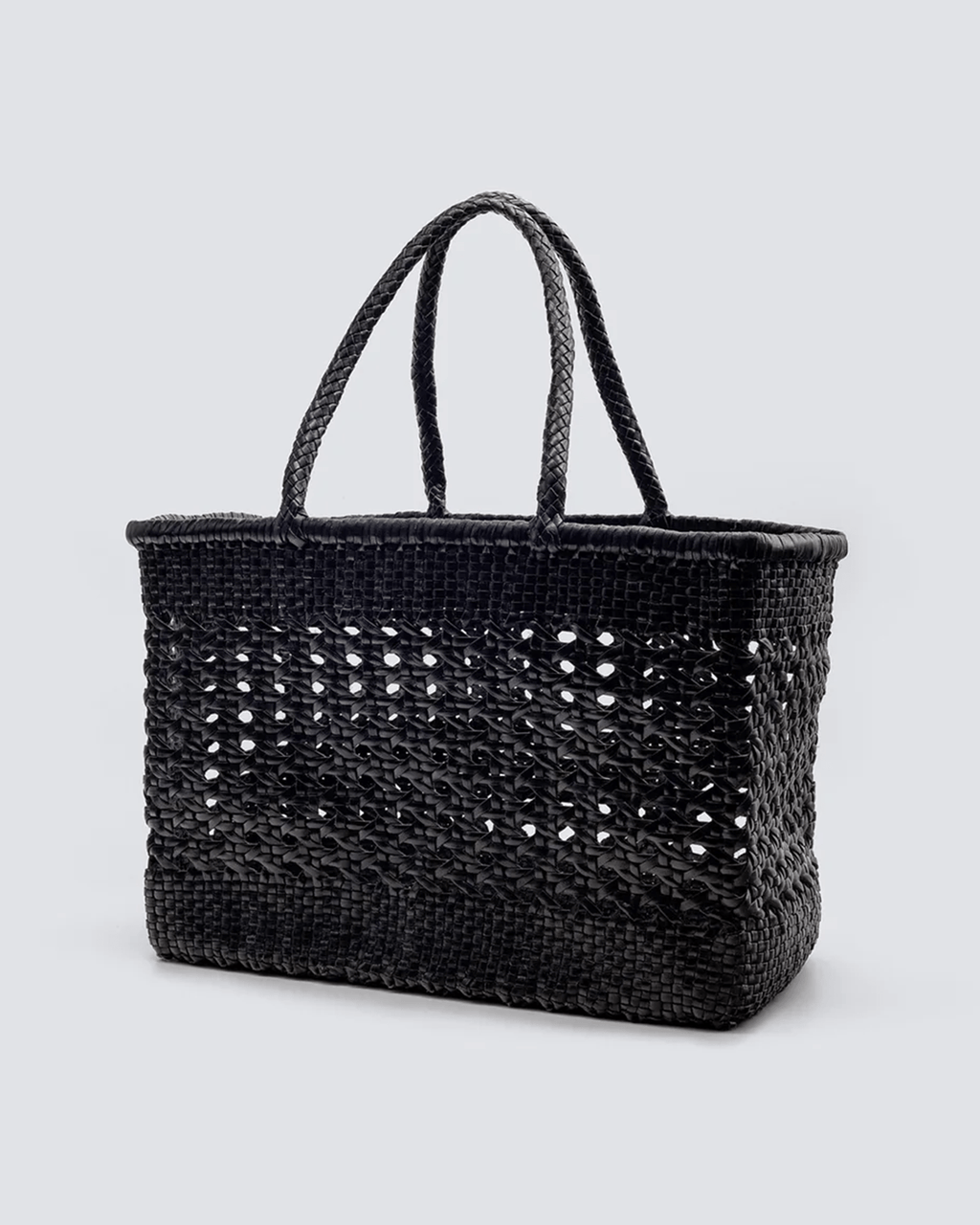 Cannage Max in Black