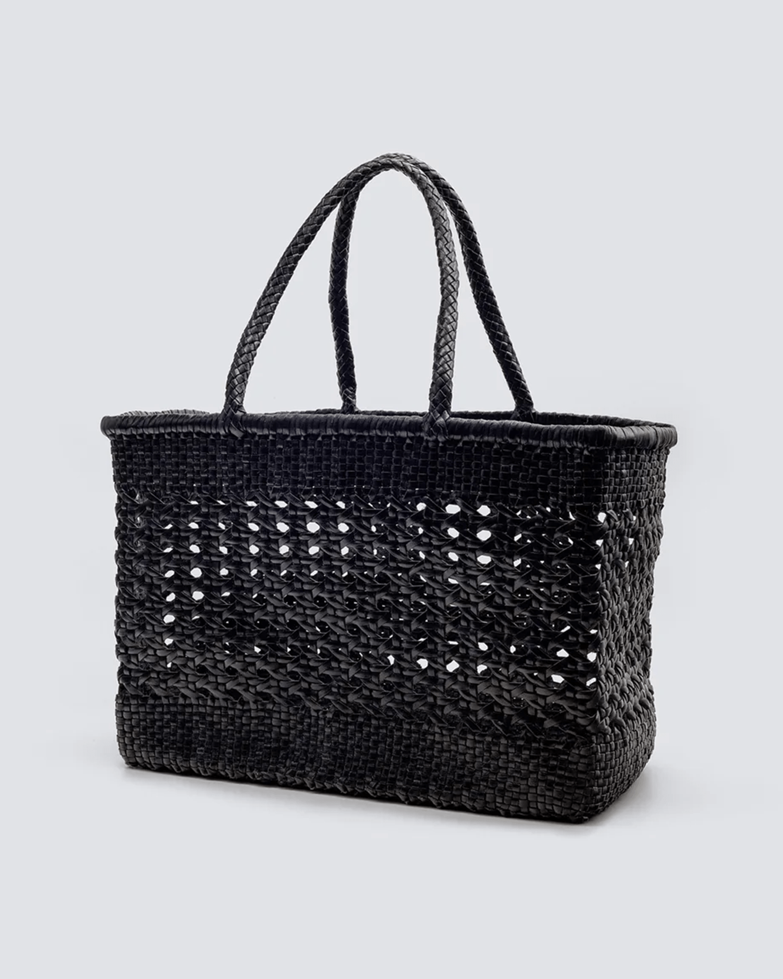 Cannage Max in Black