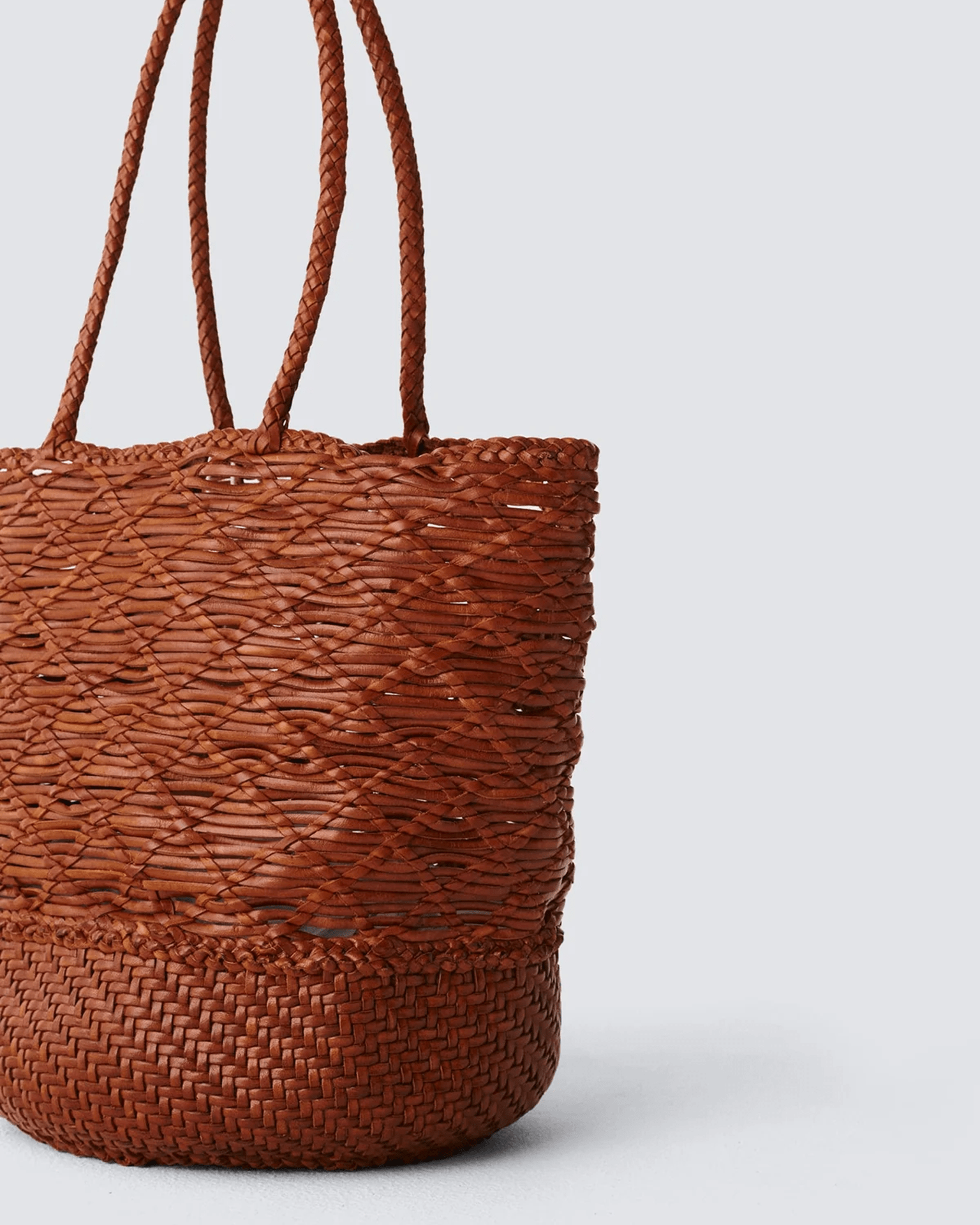 Corso Bucket Bag in Tan