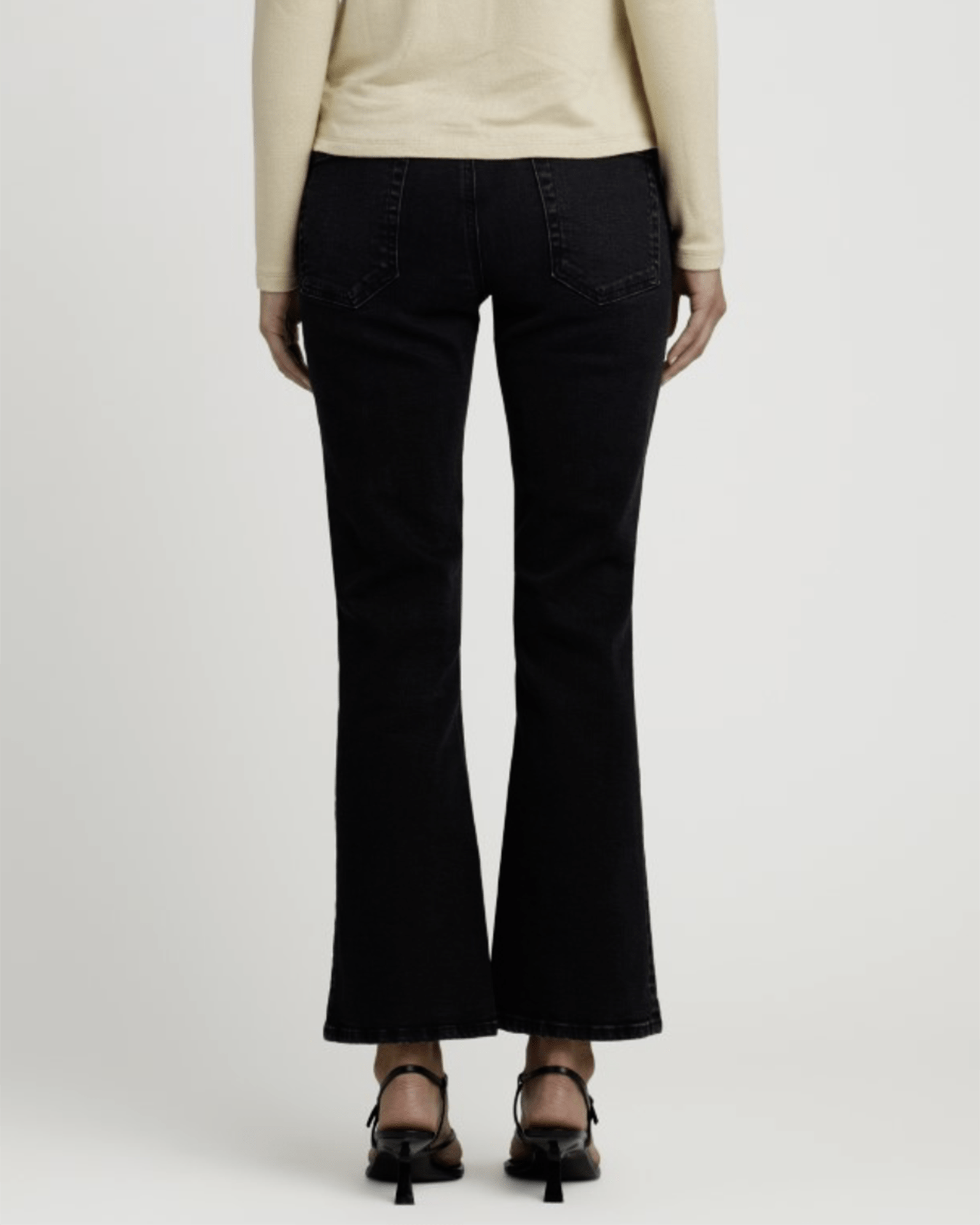 Lark Ankle in Onyx