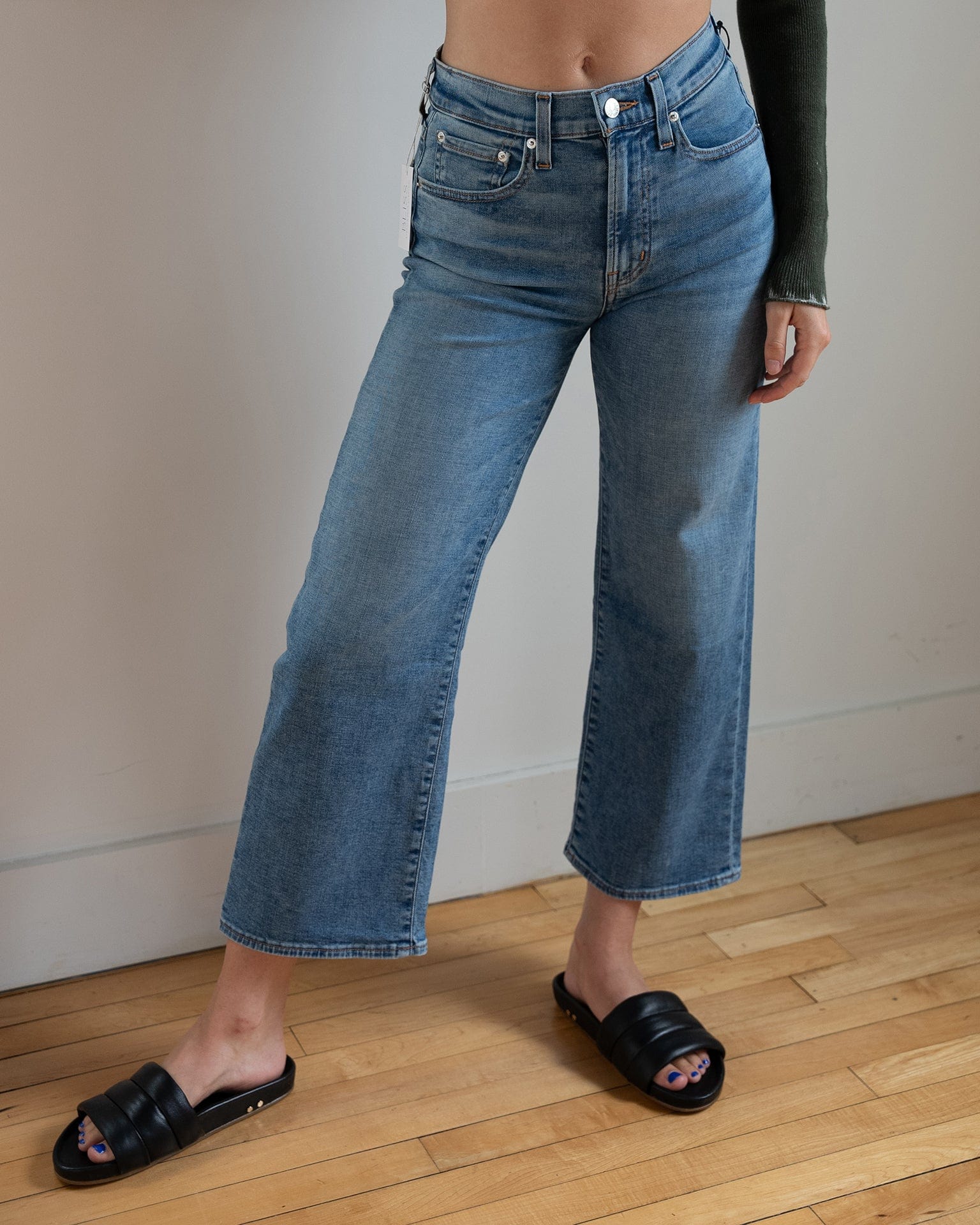 Marli Wide Leg Ankle in Prescott