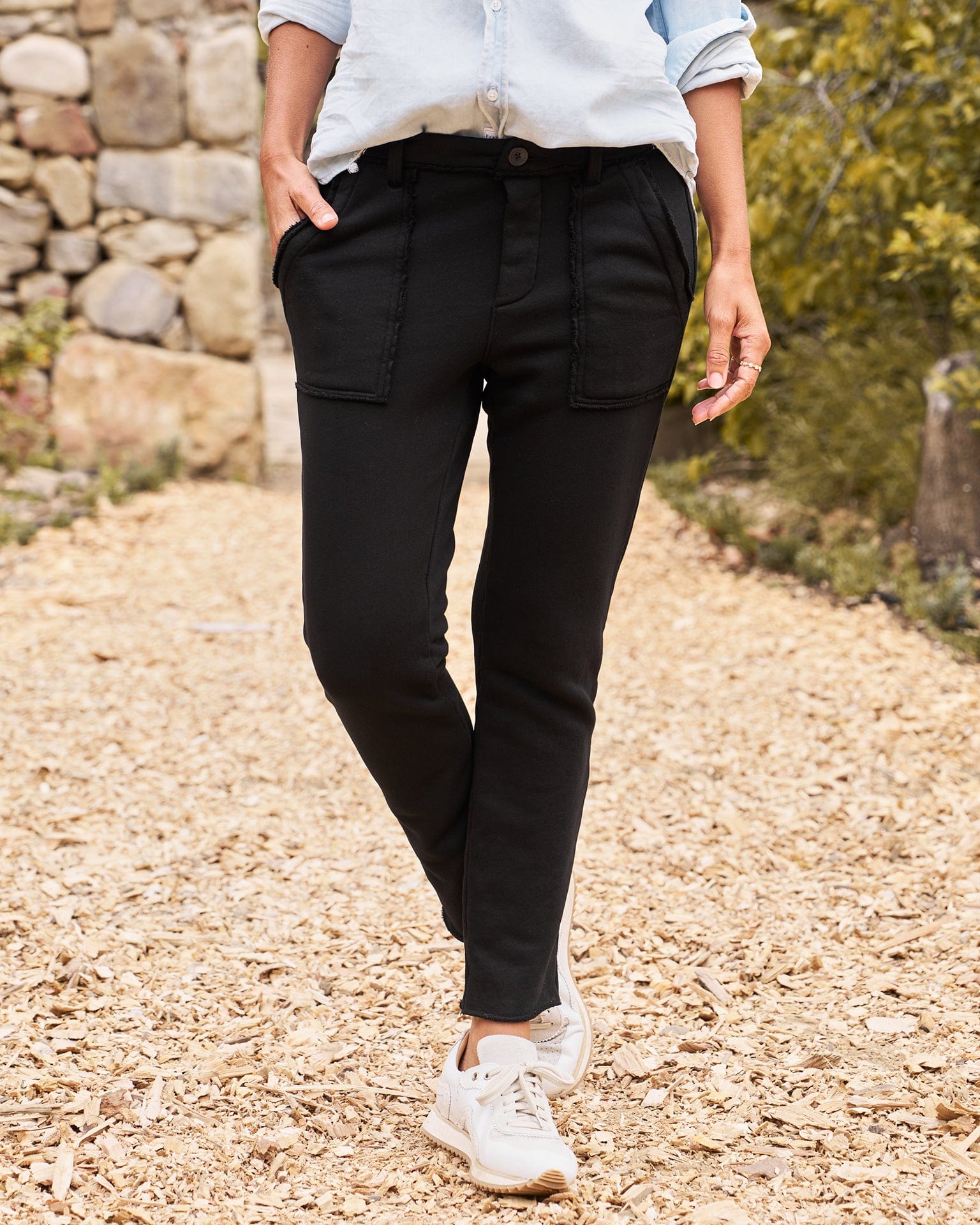 Blackrock Utility Sweatpant in Black