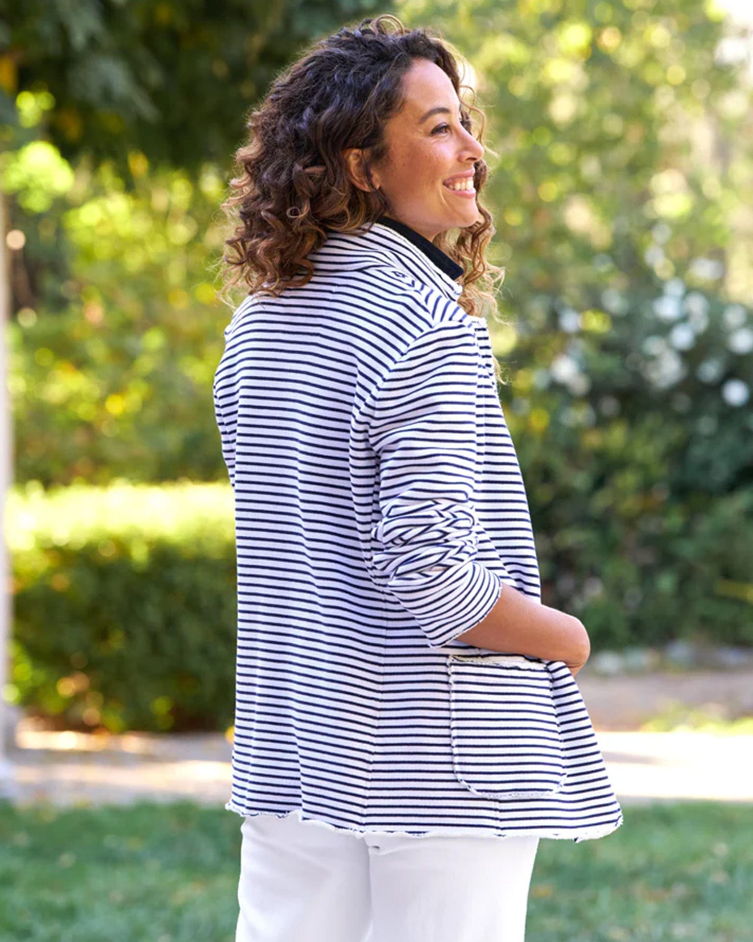 Dublin Knit Blazer in White & British Royal Navy
