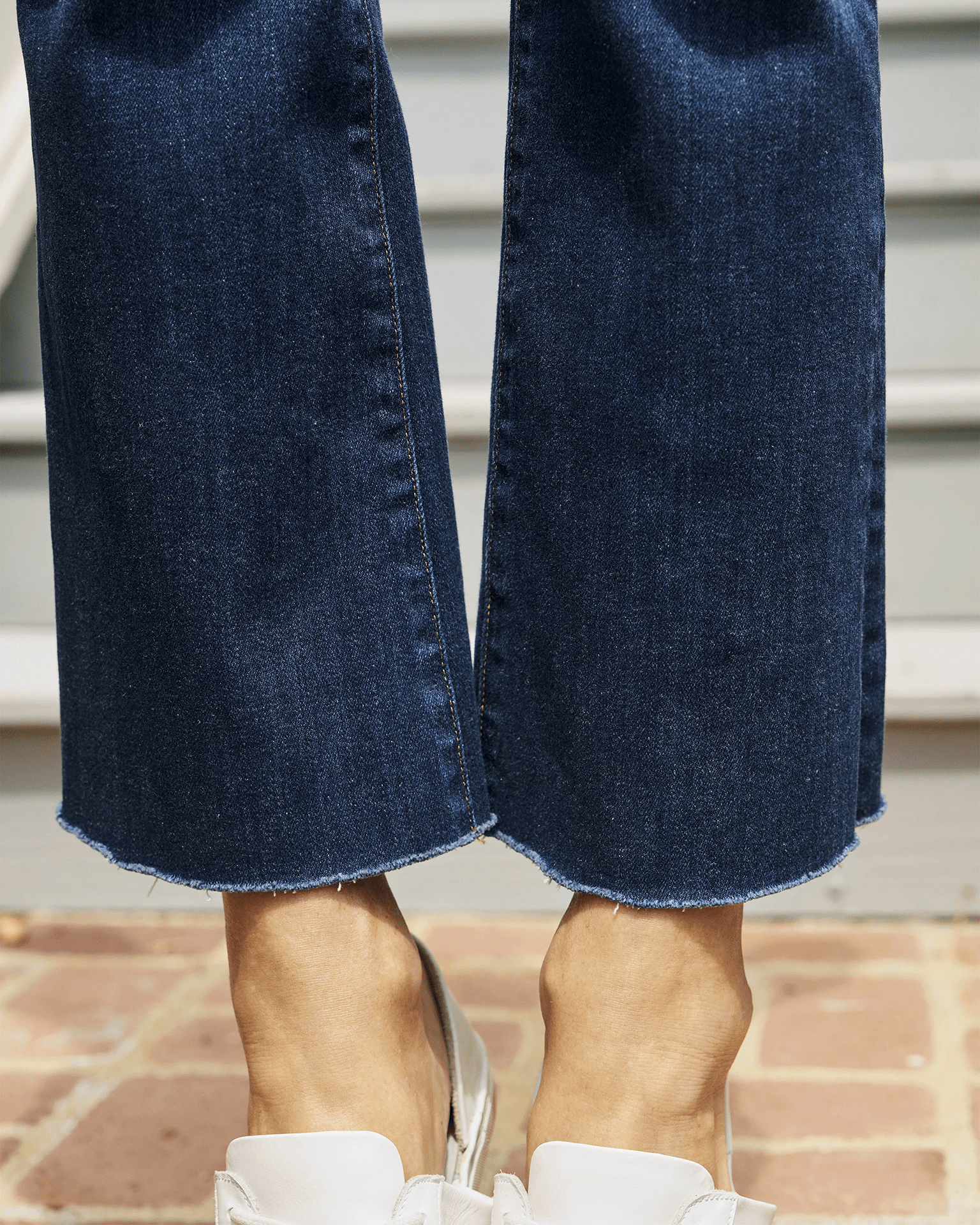 Killian Crop Flare Jean in 2003 Medium Wash