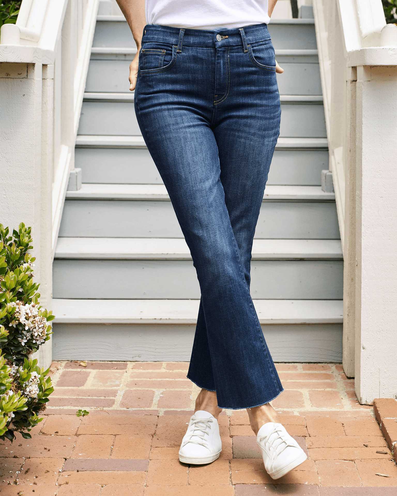 Killian Crop Flare Jean in 2003 Medium Wash