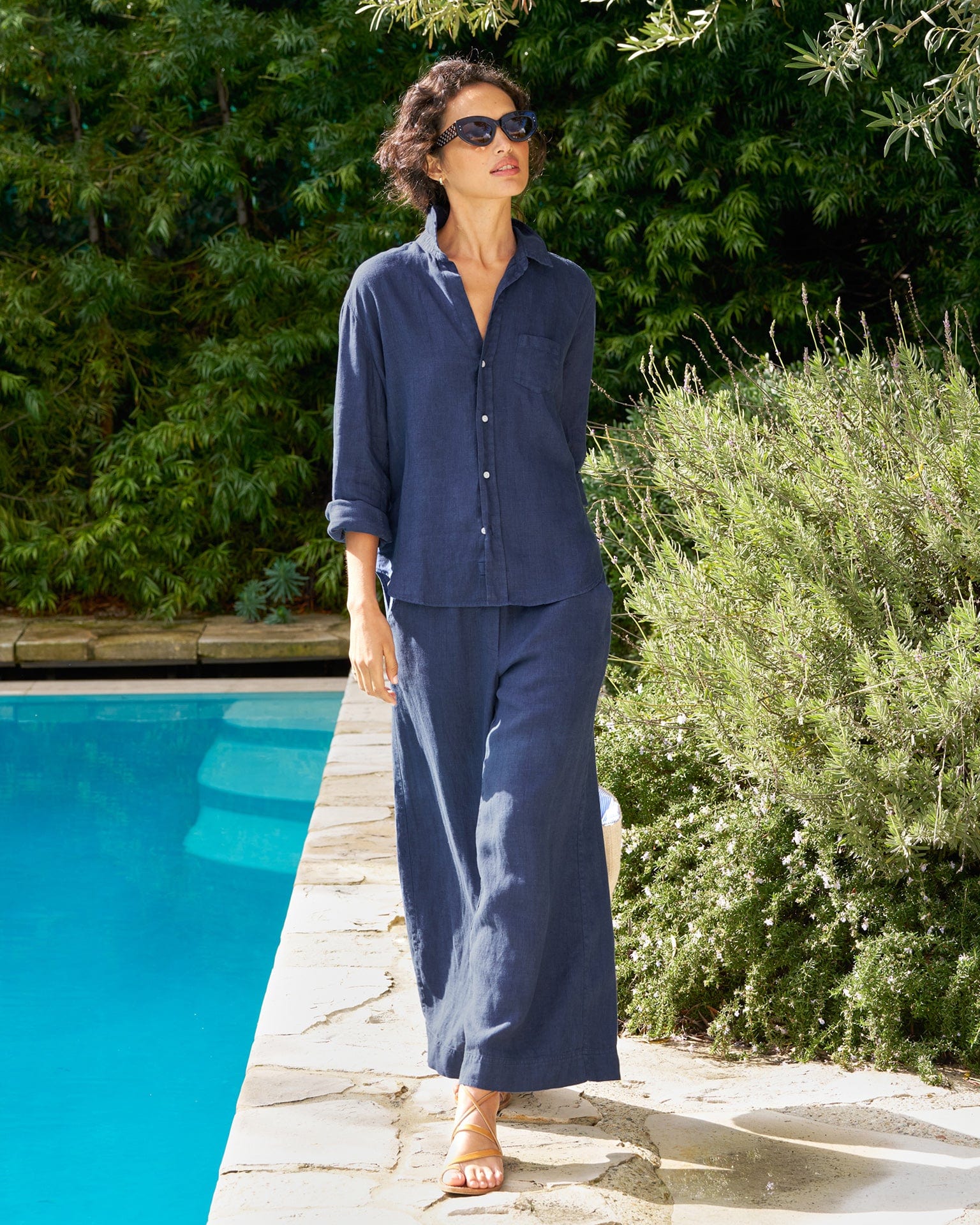 Tuscany Linen Set in Navy