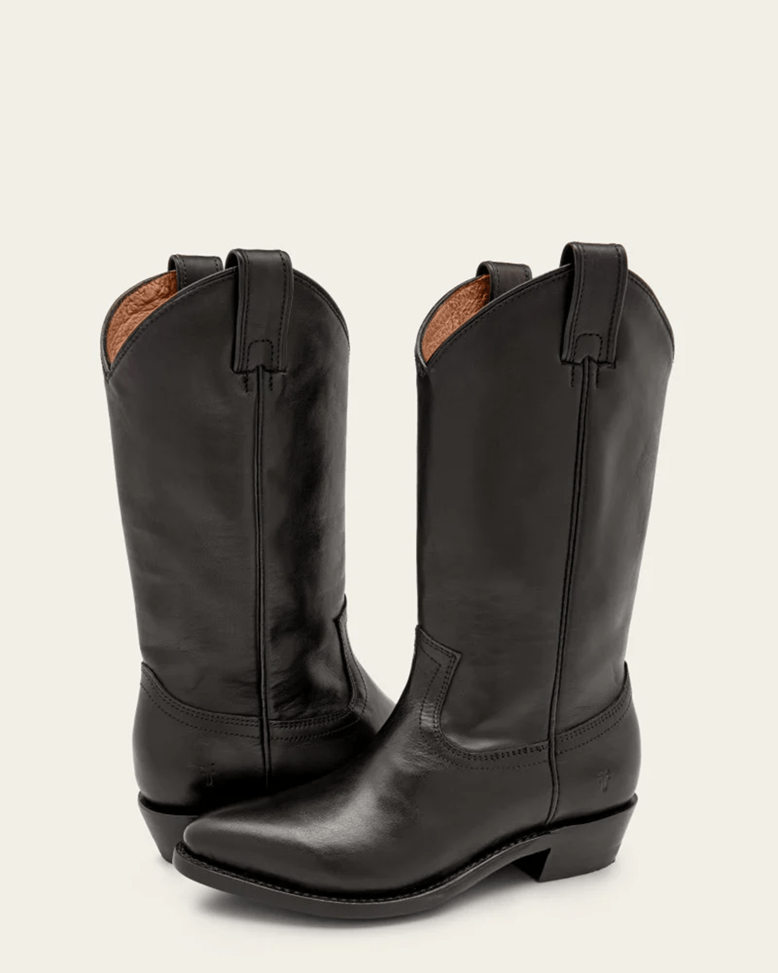 Billy Pull On in Black