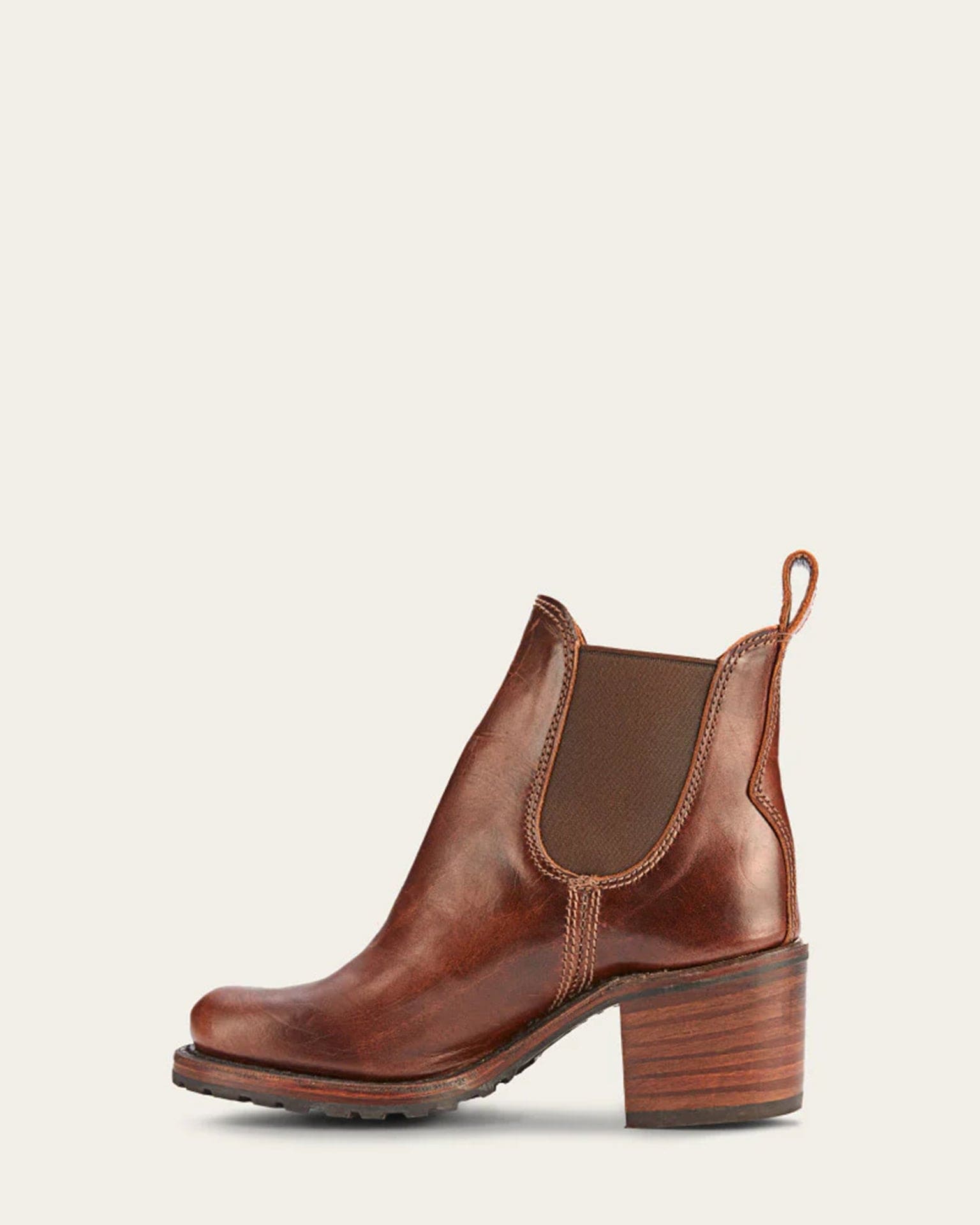 Sabrina Chelsea in Cognac