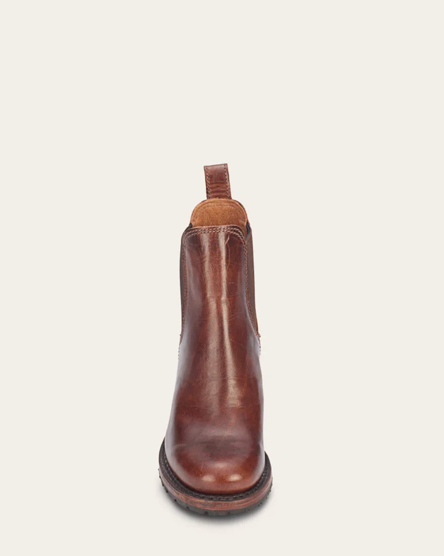 Sabrina Chelsea in Cognac