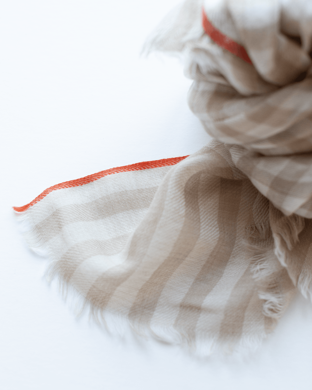 Vichy Checks Scarf in Beige