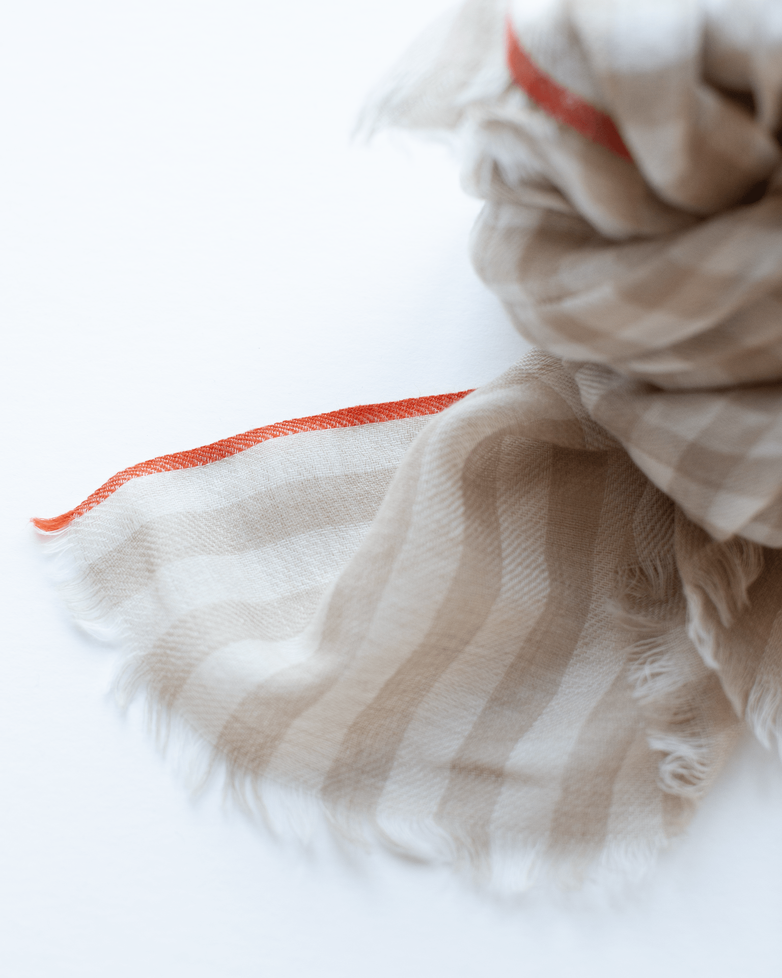 Vichy Checks Scarf in Beige