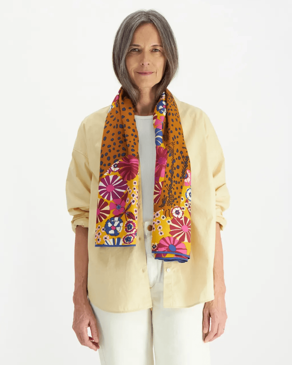 Square 130 Pampa in Fuchsia