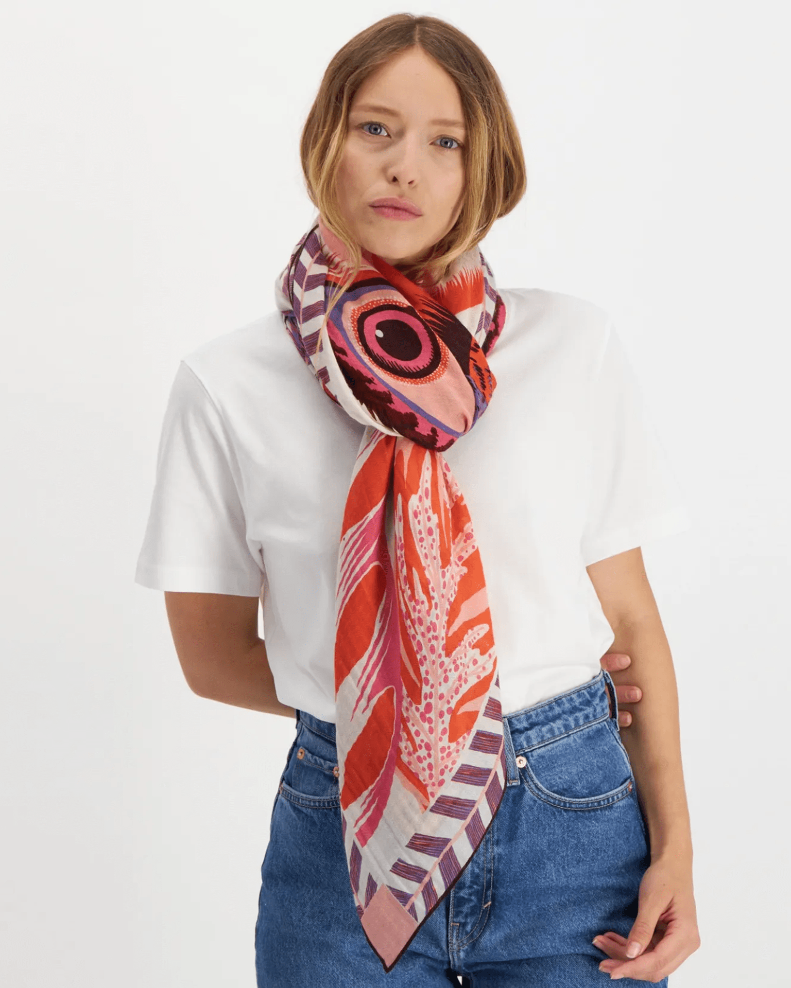 Square 130 Toucan in Pink