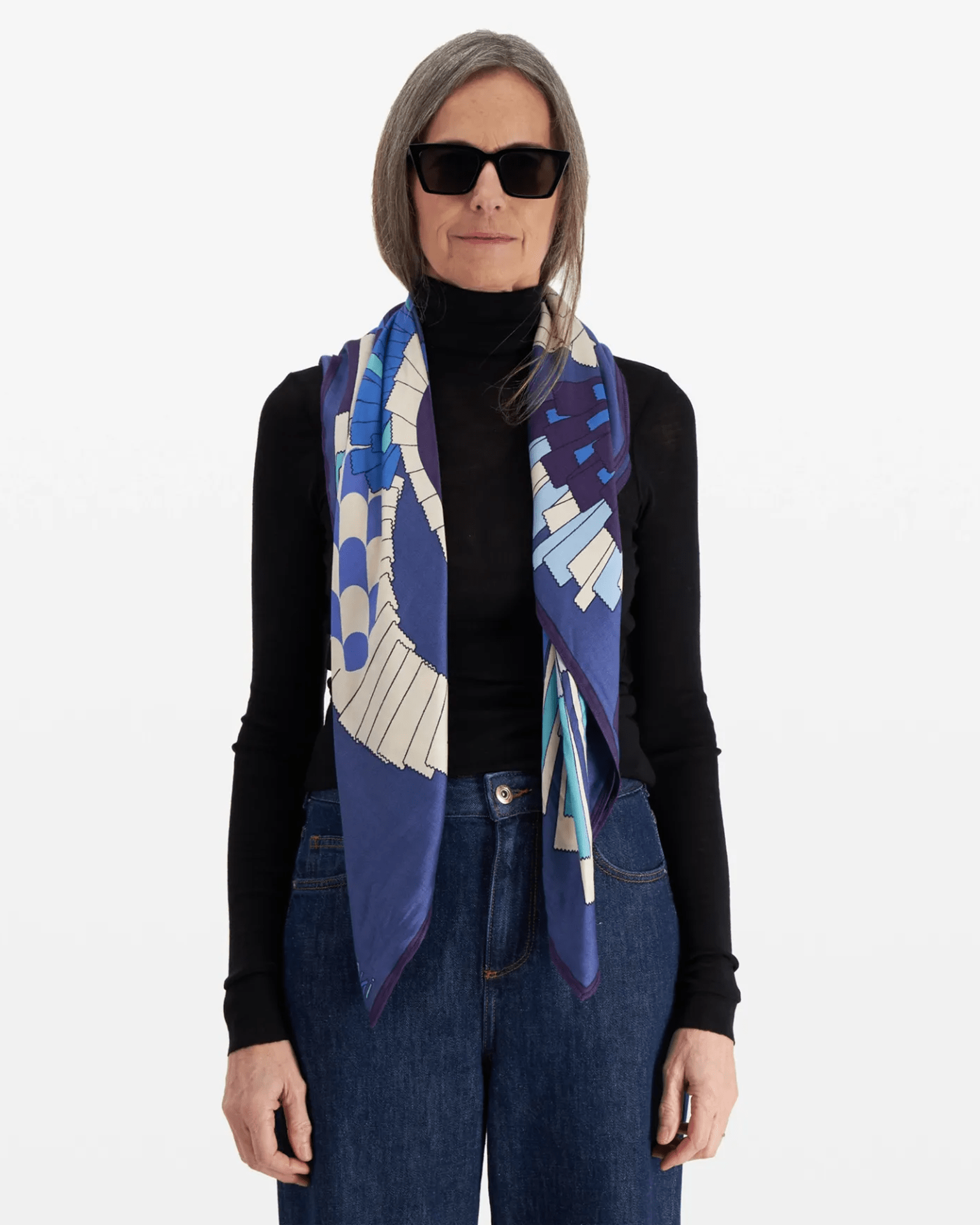 Square / Carre 100 Sagi in Blue
