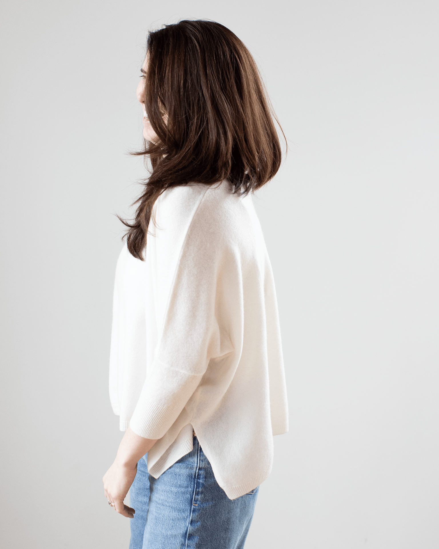 Minie V Neck in Blanc