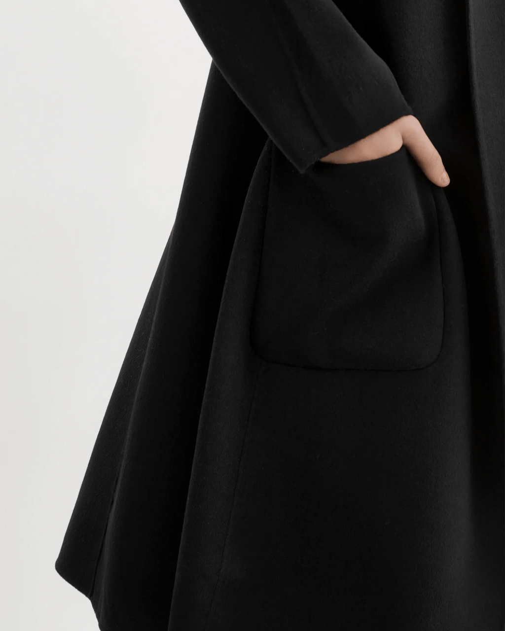 Thara Jacket in Black