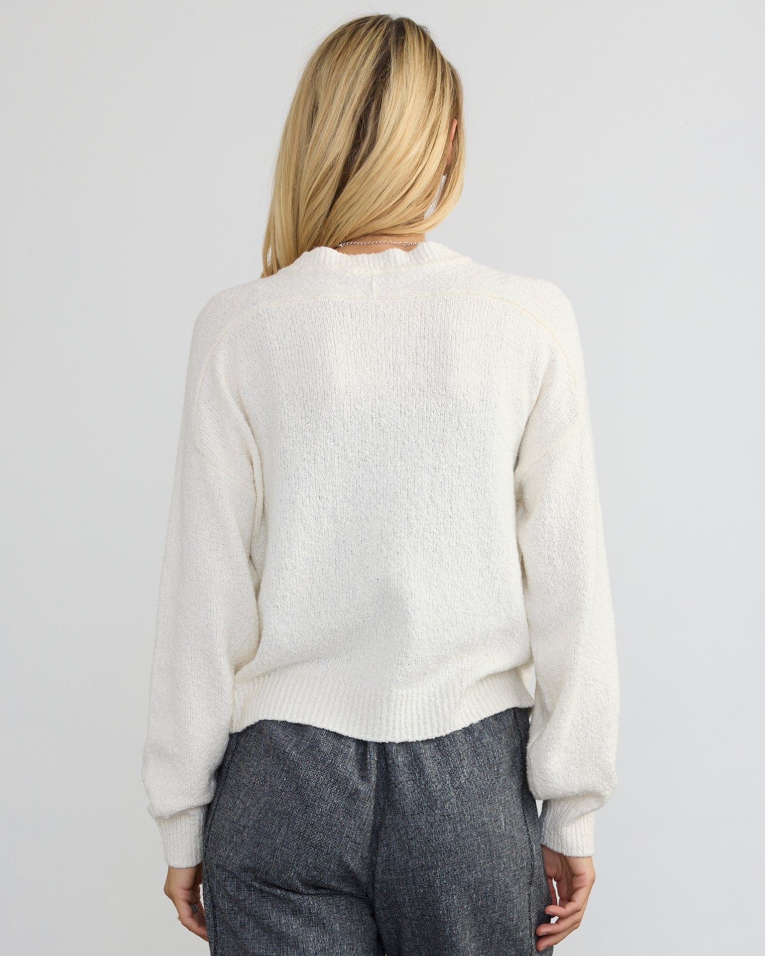 Lola Pullover in Ivory