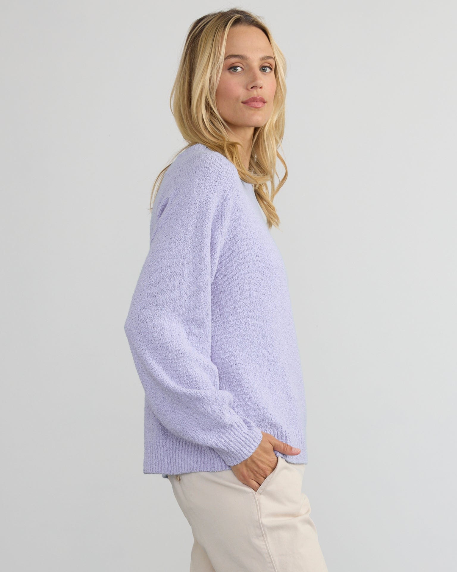 Lola Pullover in Wisteria