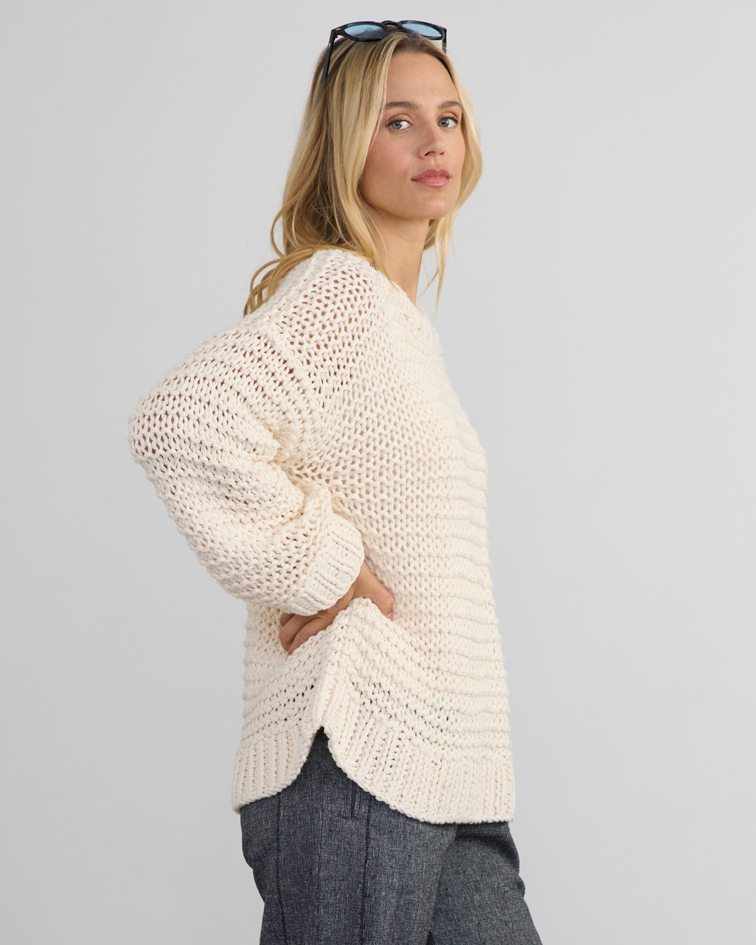 Luciana Hand Knit Pullover in Ivory