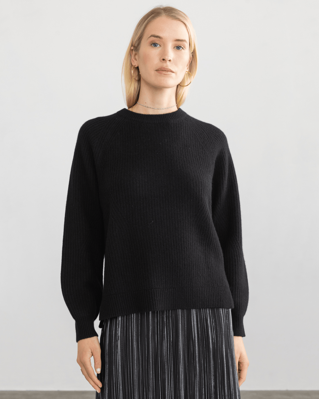 Marin Pullover in Black